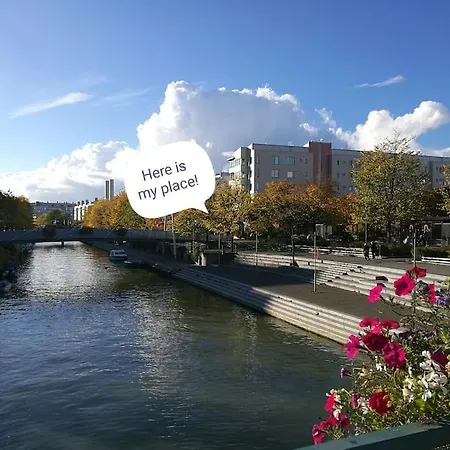 - Nearby Centrum & Metro *